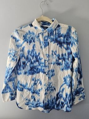 Zara Blue and White Tie-Dye Button-Down Shirt